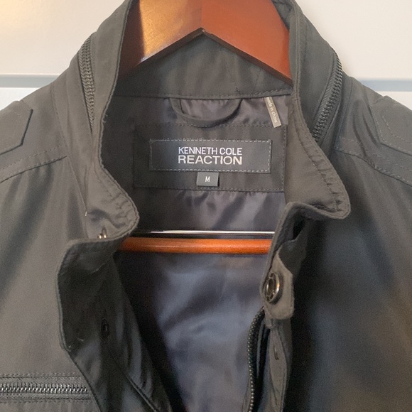 Men’s Kenneth Cole Reaction jacket. Sized Medium. - Picture 2 of 4